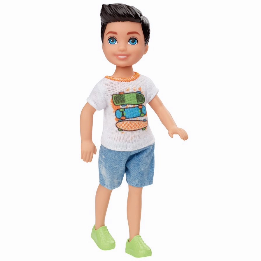 Barbie Club Chelsea Doll Skateboards T-Shirt