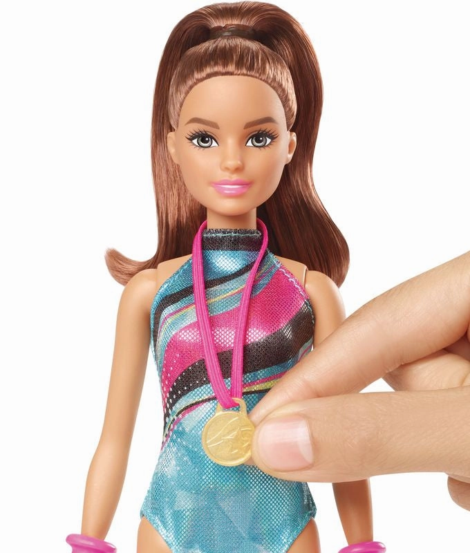 Barbie Dreamhouse Adventures Spin 'N Twirl Gymnast Doll