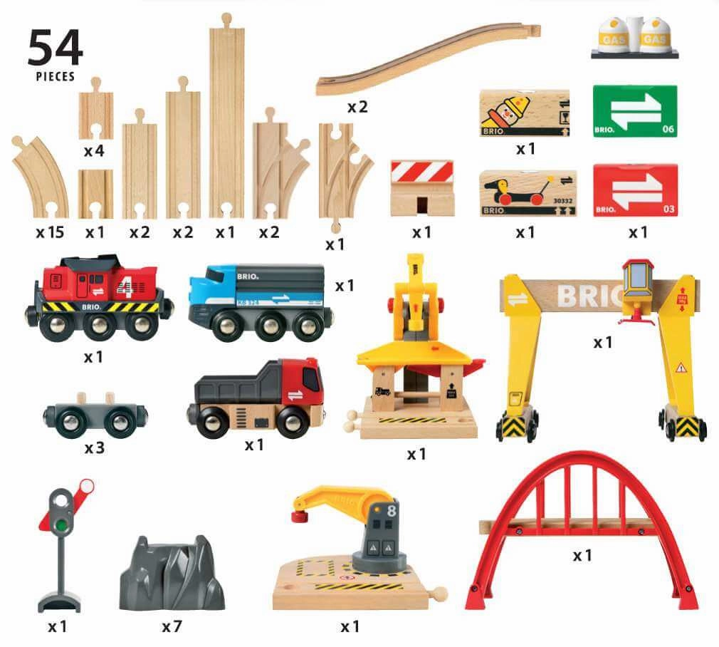 Brio World 33097 Cargo Railway Deluxe Train Set in Tub for Ages 3 & Up