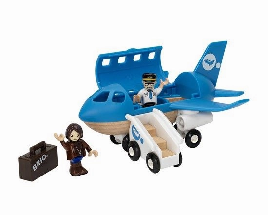 Brio World 33306 Airplane Vehicle Playset for Children Ages 3 and Up
