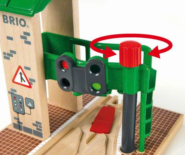 Brio World 33674 Signal Station Train Set Accessory for Ages 3 and Up