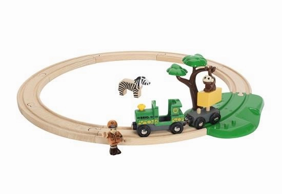 Brio World 33720 Safari Railway Train Set Toy for Children Ages 3 & Up