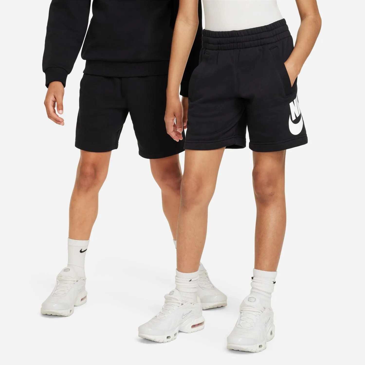 Club HBR Short - Youth Clothing_Nike