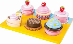Cupcakes And Cakes Cutting Set