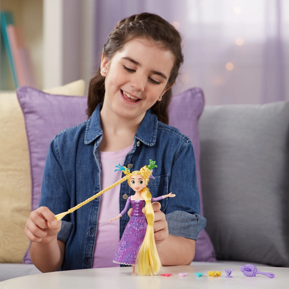 Disney Tangled The Series Spin N Style Rapunzel Doll