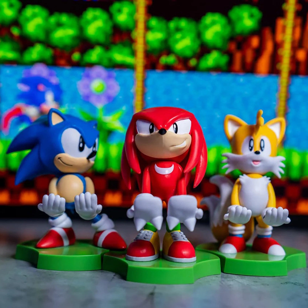Exquisite Gaming: Holdems: SEGA - Knuckles - Earbud & Phone Holder