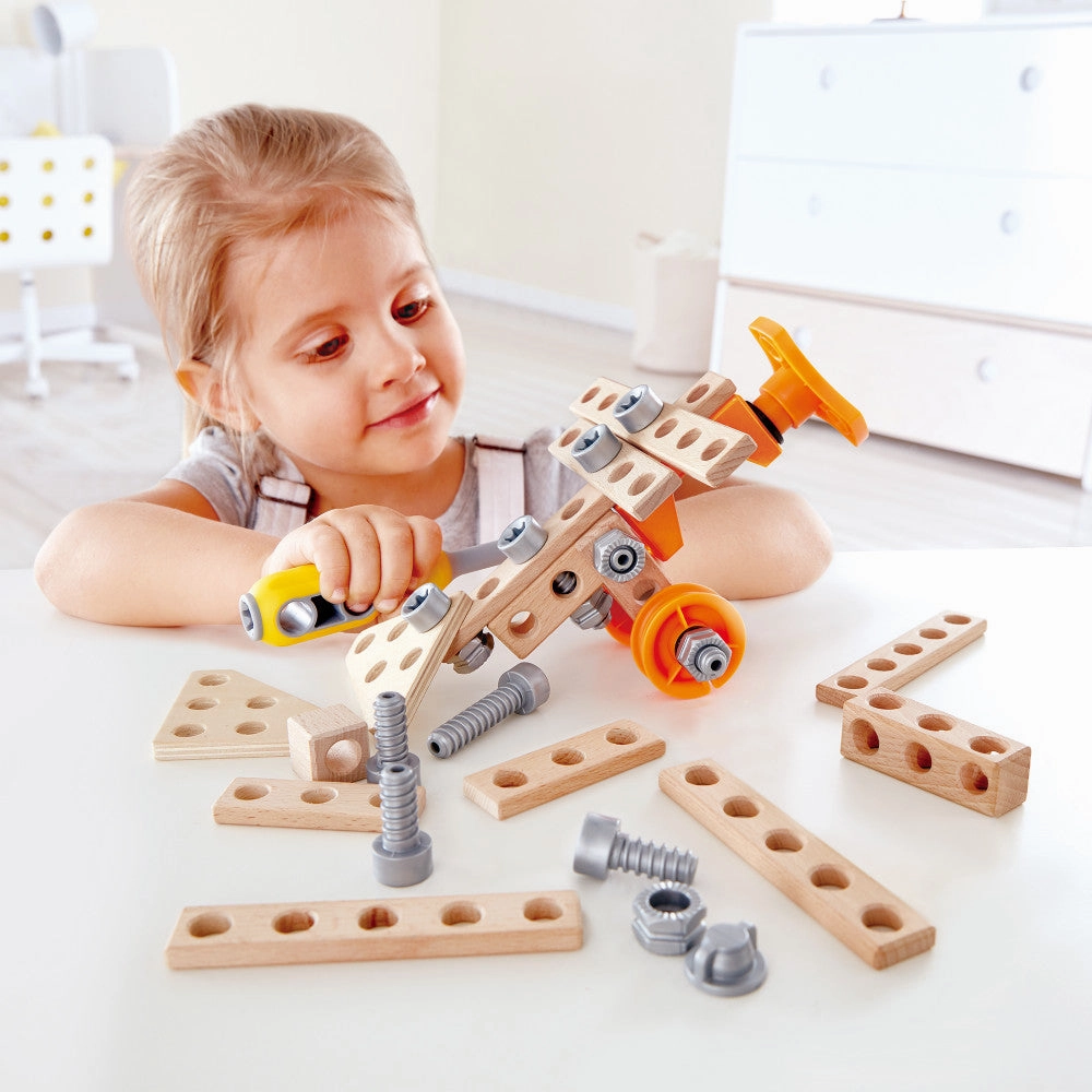Hape Junior Inventor 42-Piece Physics & Engineering Experiment Starter Kit
