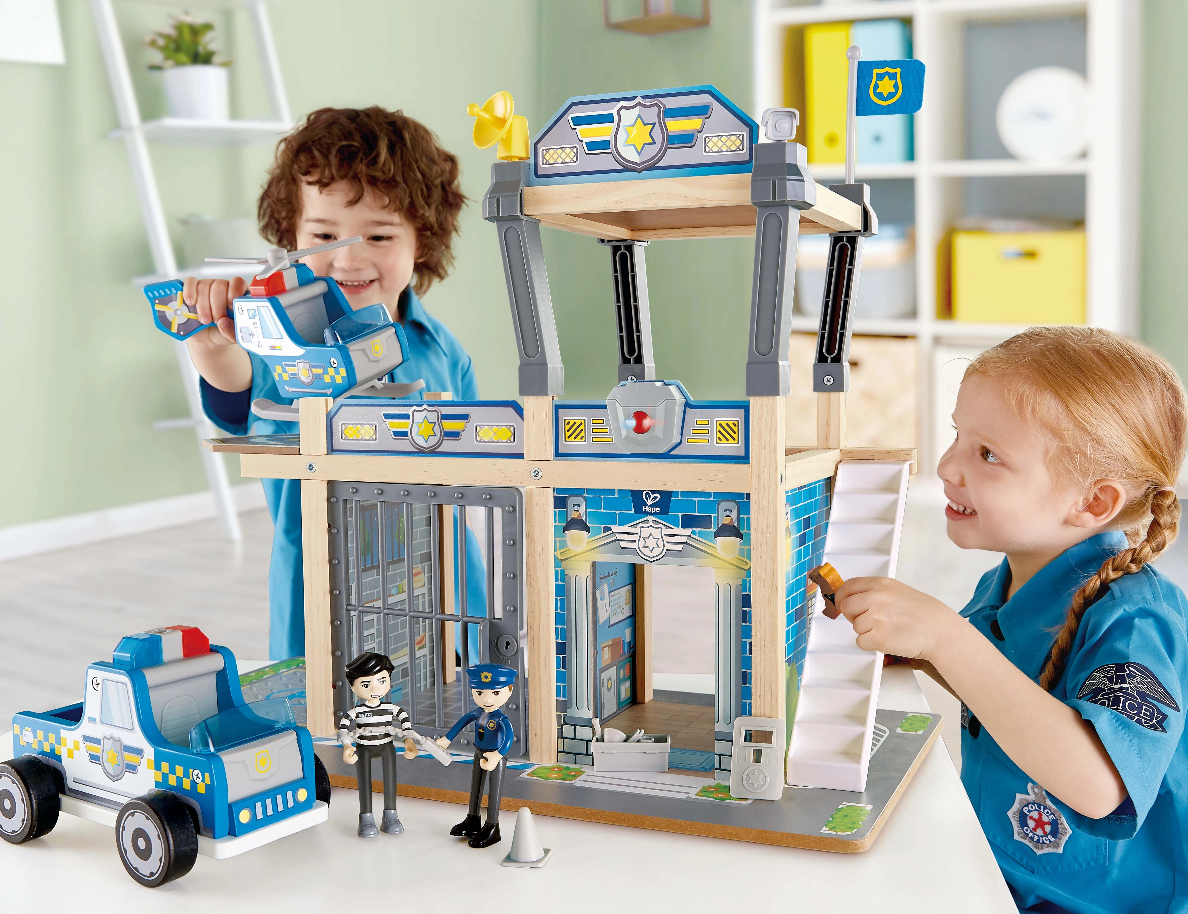 Hape Metro Police Dept Playset