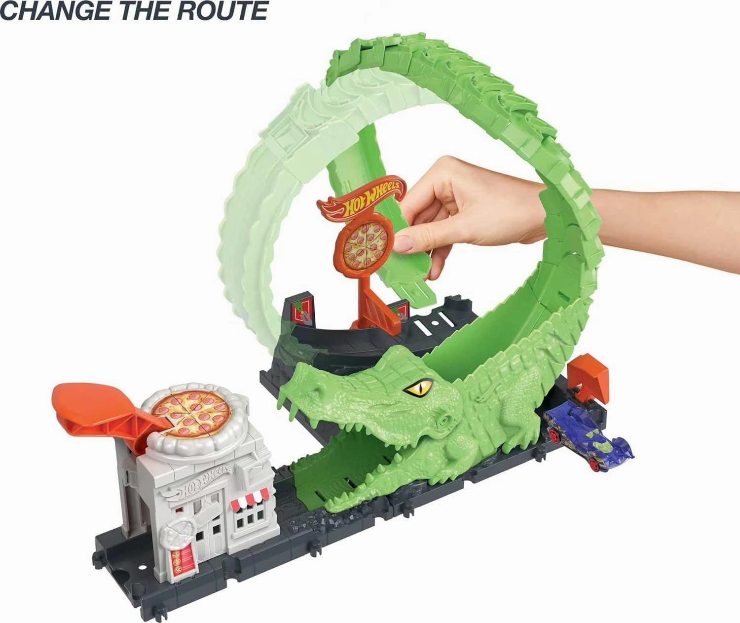 Hot Wheels Track Set with 1 Hot Wheels Car, Adjustable Track That Connects to Other Sets, Gator Loop Pizza Place Playset