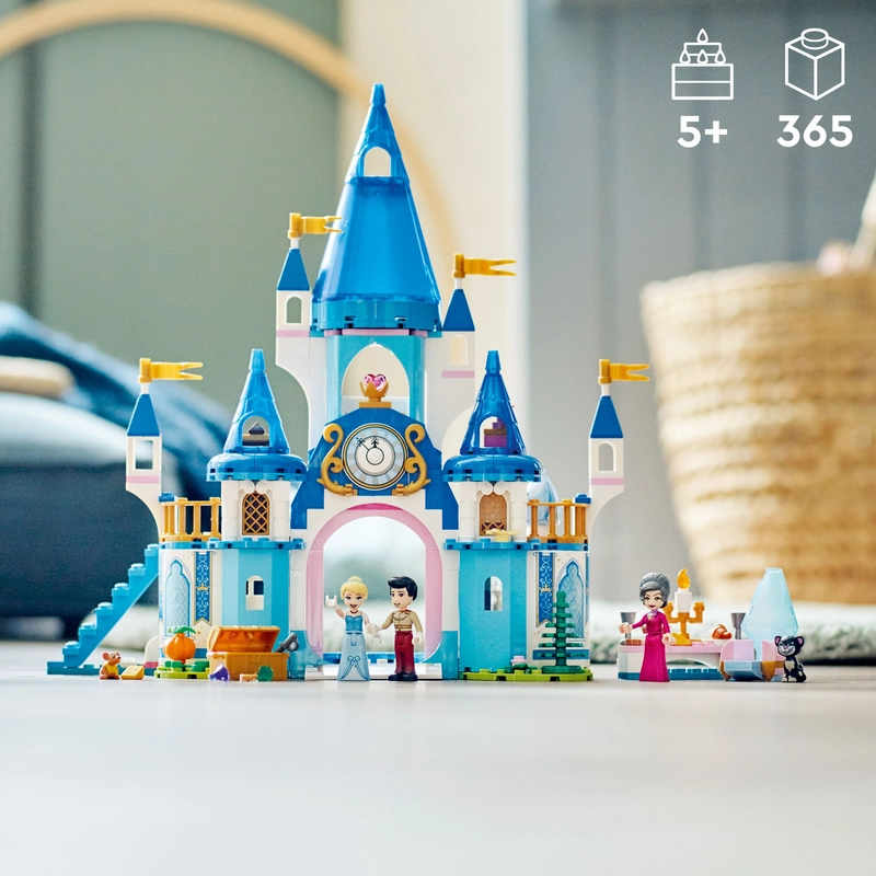 LEGO 43206 Disney Cinderella And Prince Charmings Castle Building Kit