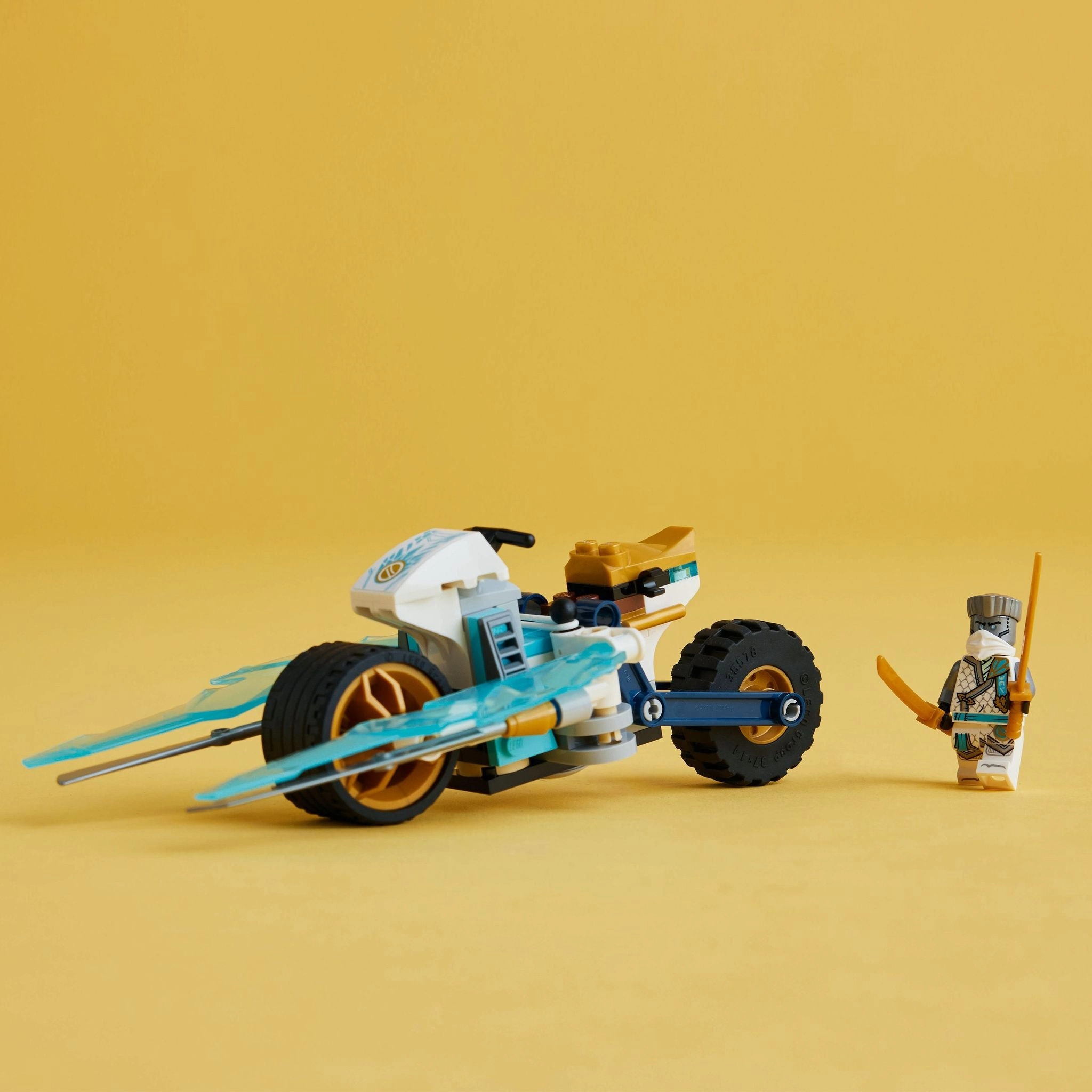 LEGO 71816 NINJAGO Zane's Ice Motorcycle