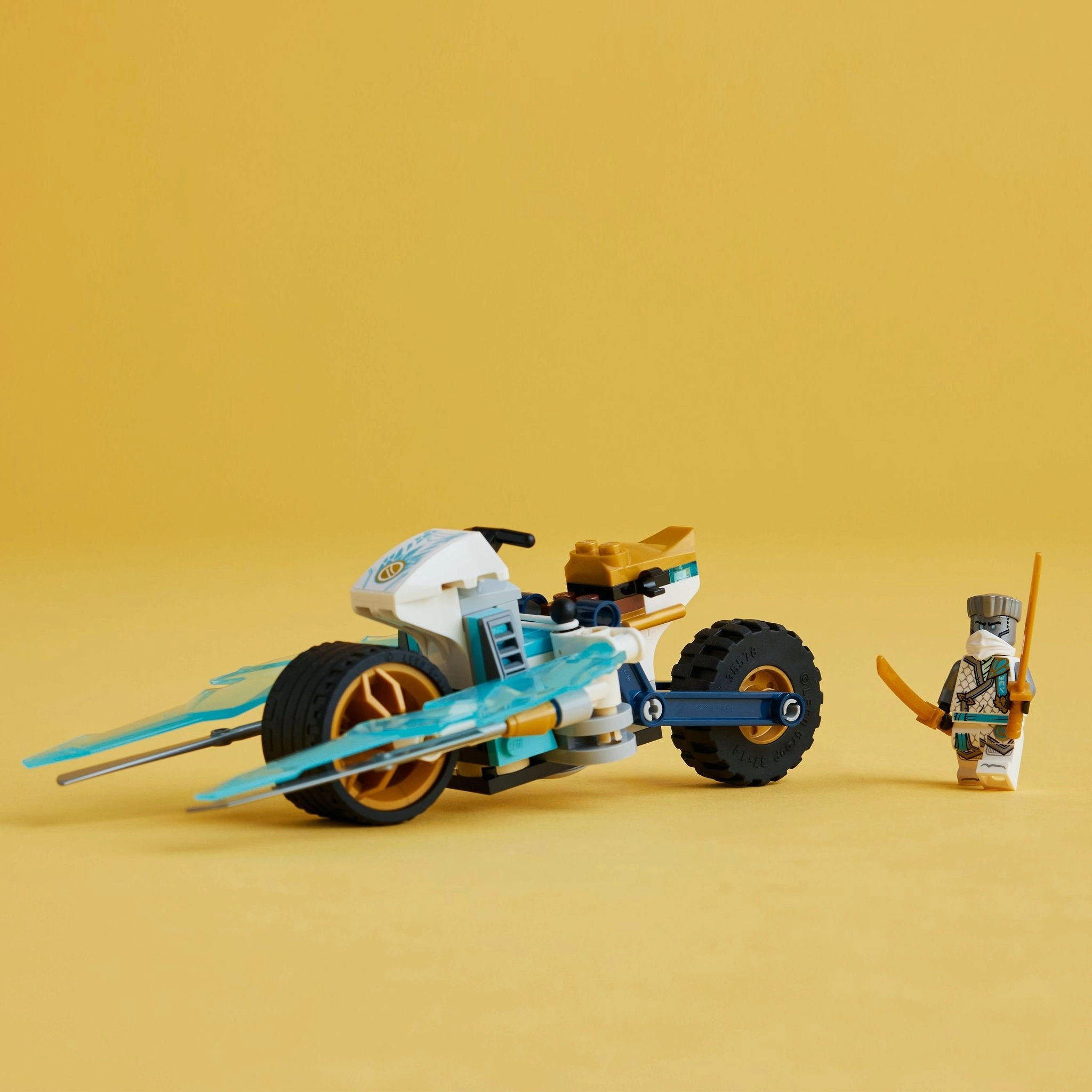 LEGO 71816 NINJAGO Zane's Ice Motorcycle