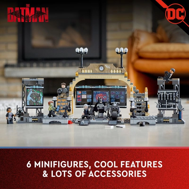 LEGO 76183 Super Heroes Batcave: The Riddler Face-Off