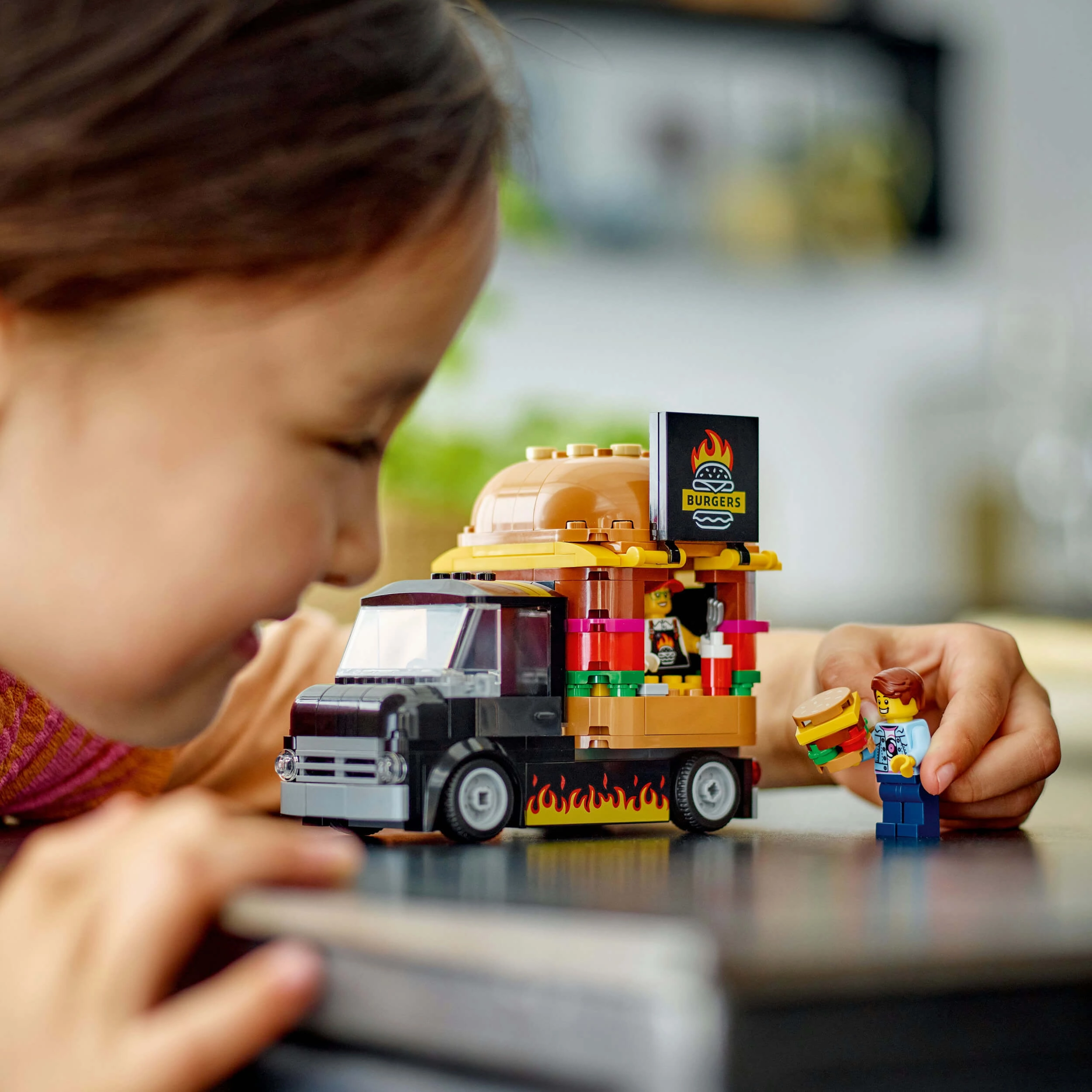 Lego City 60404 Burger Truck Buildable Toy Playset for Ages 5 and Up