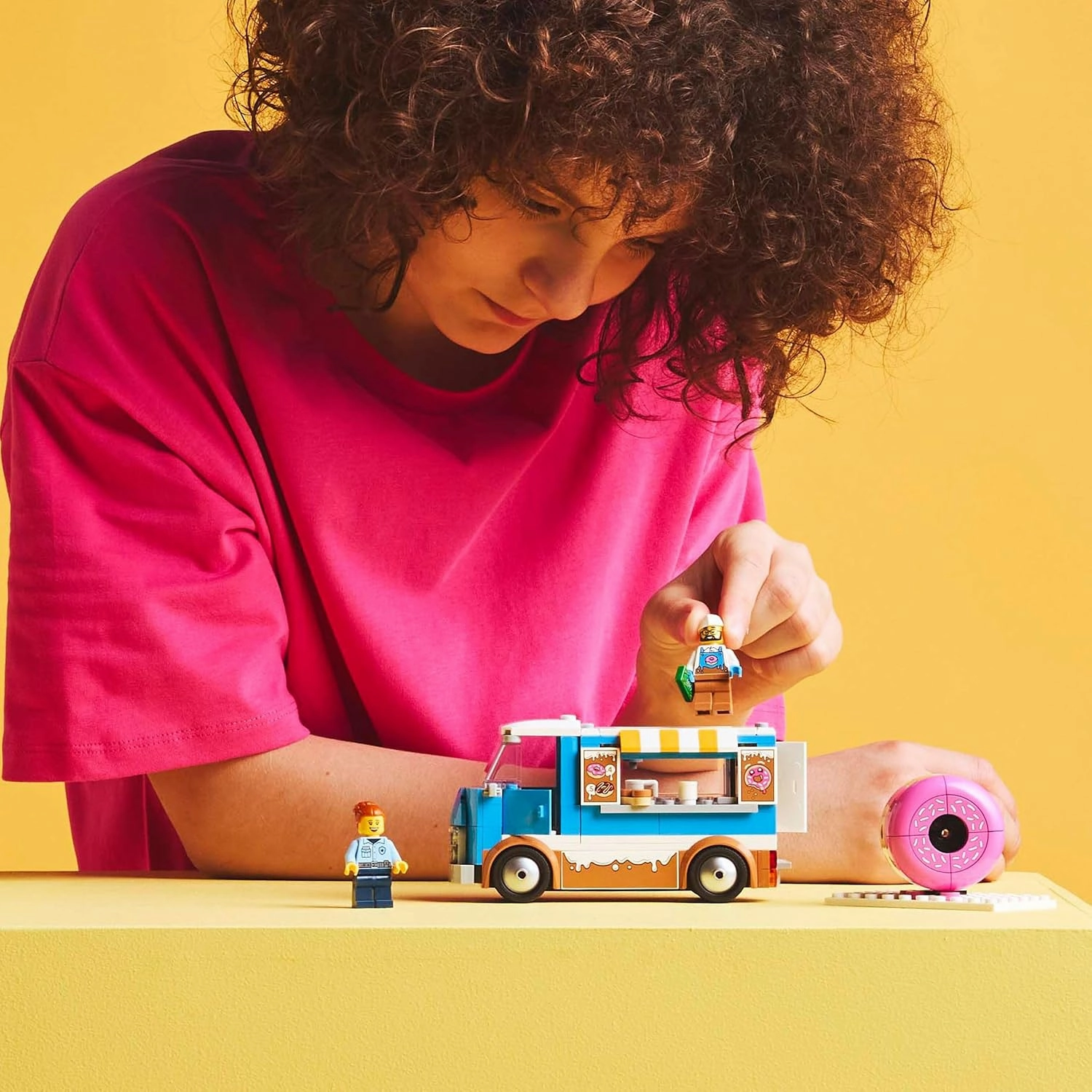 LEGO City Donut Truck Playset Vendor Vehicle Building Kit For Ages 5 