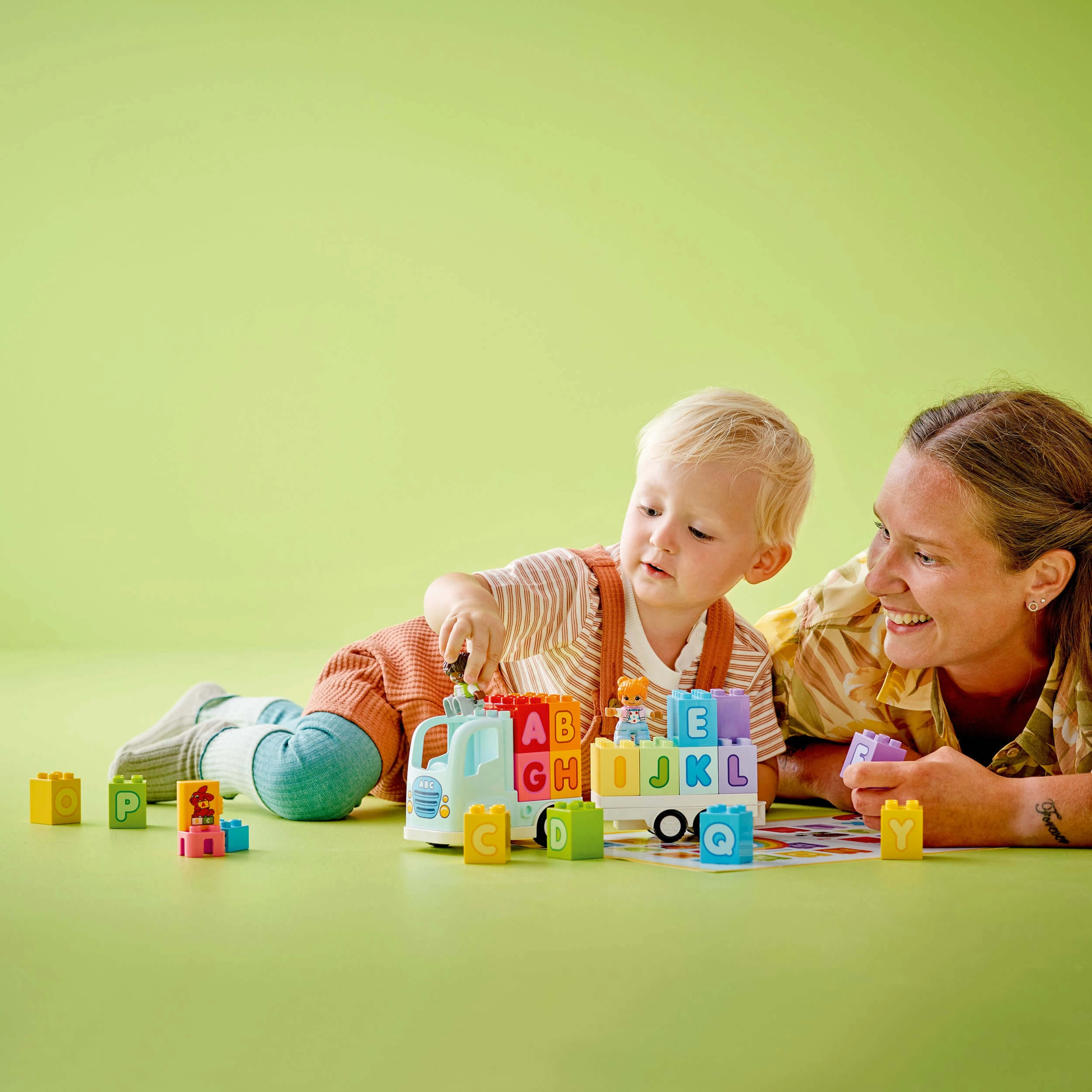 Lego Duplo Town 10421 Alphabet Truck Playset for Toddlers Ages 2 & Up