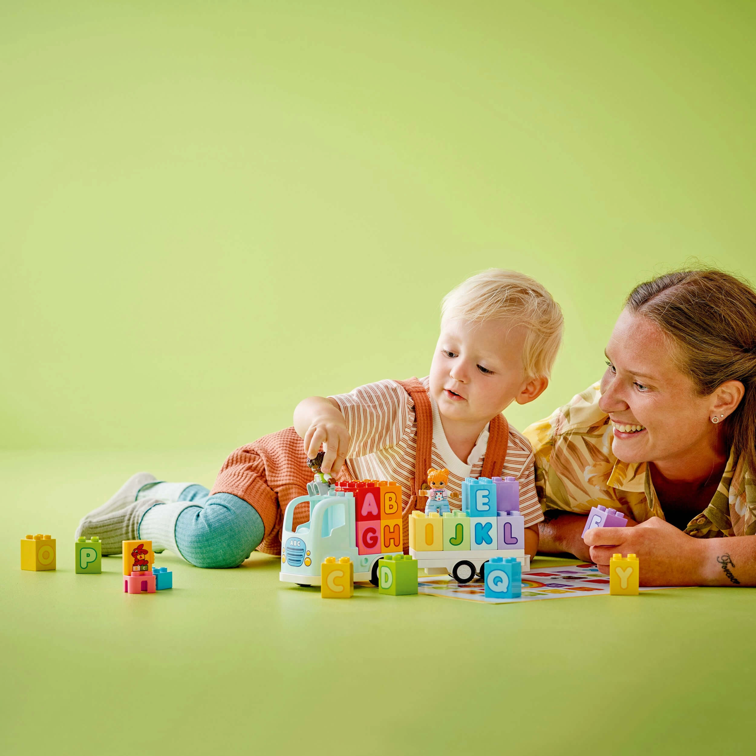 Lego Duplo Town 10421 Alphabet Truck Playset for Toddlers Ages 2 & Up