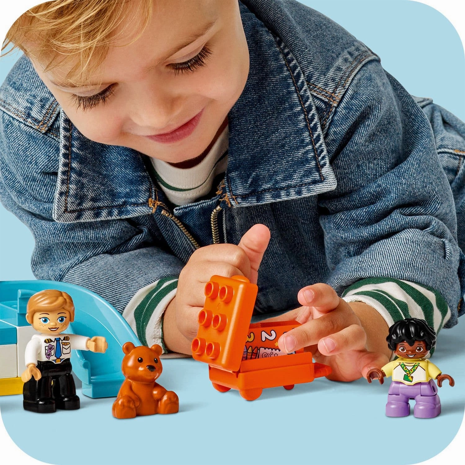 Lego Duplo Town 10443 First Time at the Airport Set for Ages 2 and Up