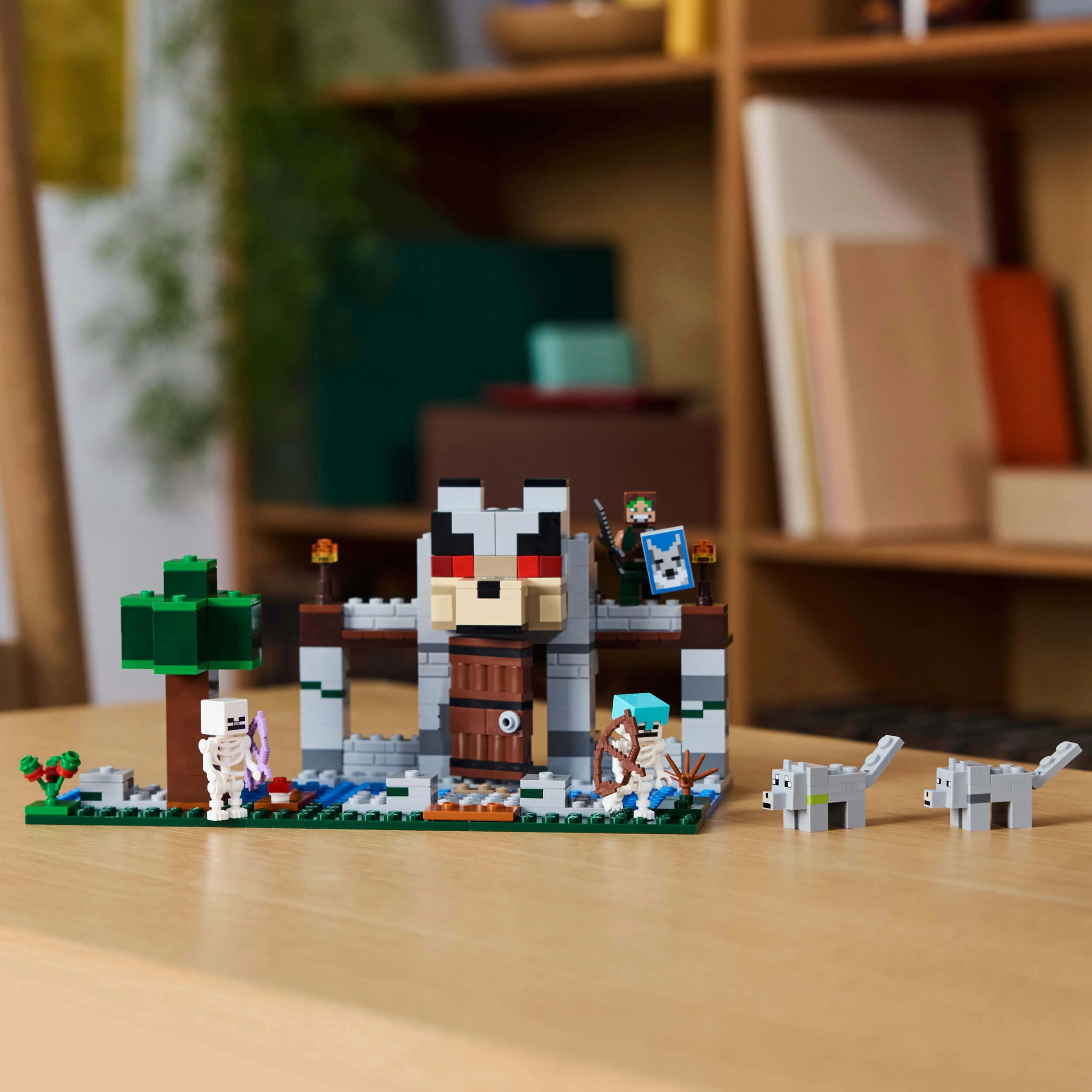 Lego Minecraft 21261 The Wolf Stronghold Toy Playset for Ages 8 and Up