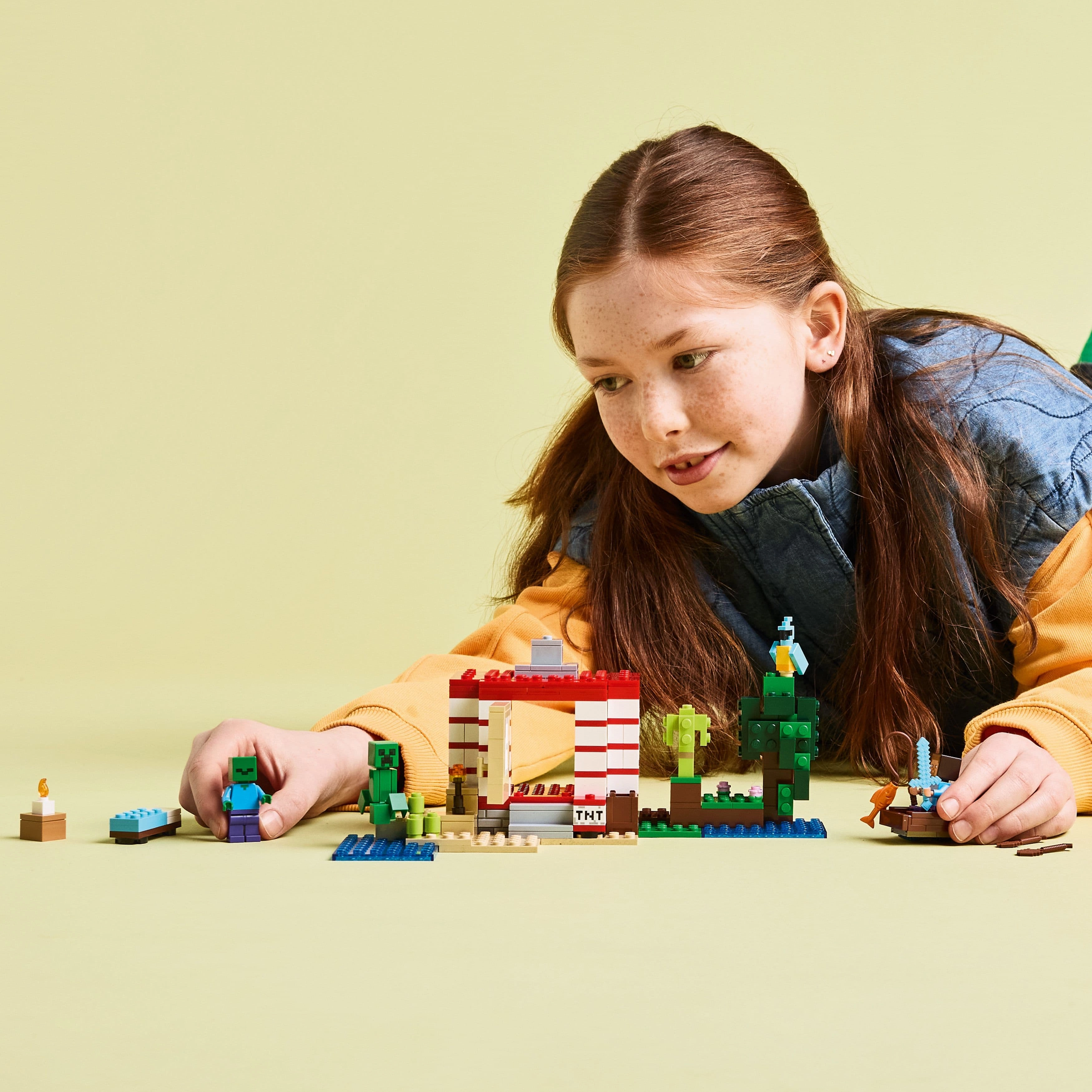 Lego Minecraft 21275 The TNT Jungle House Playset for Ages 8 and Up