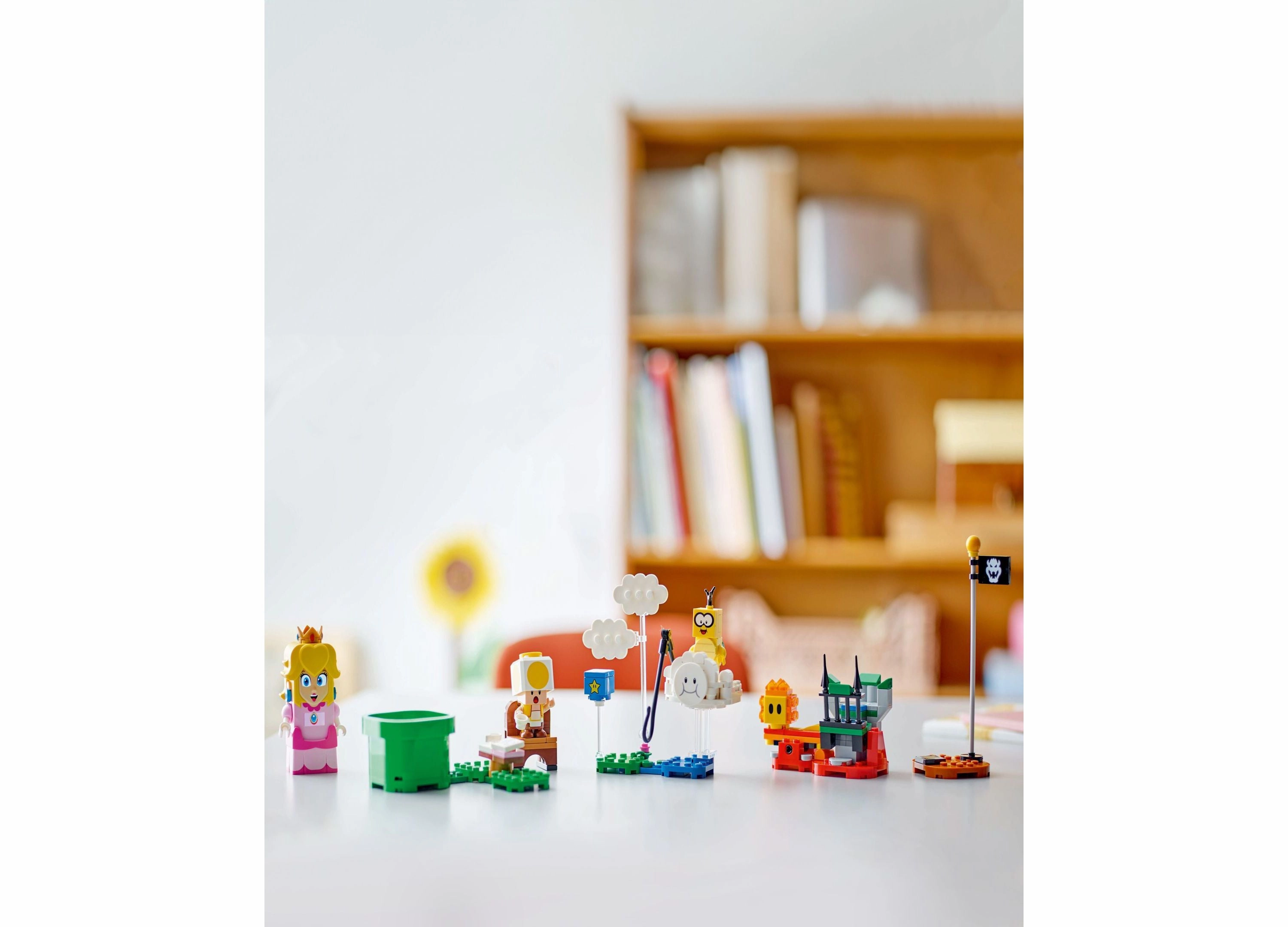LEGO Super Mario Adventures with Interactive Peach Princess Toy 71441 - 208 Pieces