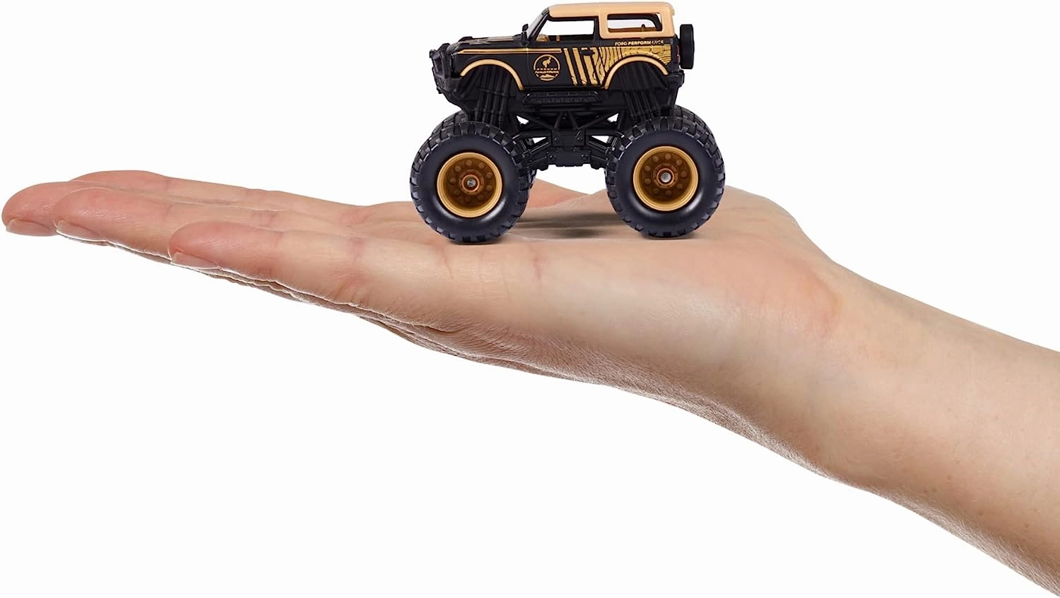 Majorette Limited Edition 9 Gold Rockerz Cars - Design & Style May Vary, Only 1 Model Included