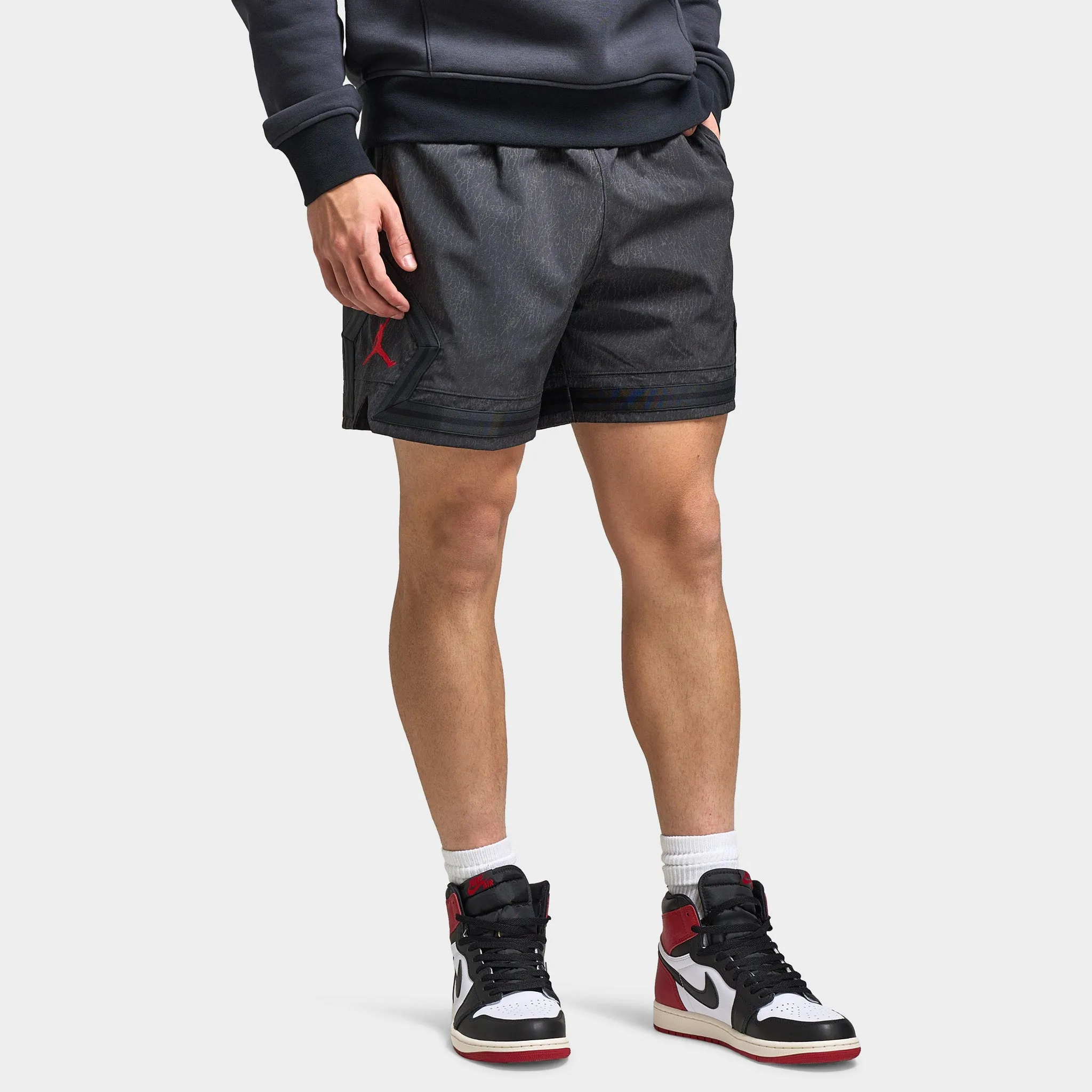 Mens Jordan Jordan Dri-FIT Gel Reflective Diamond Shorts Off Noir / Gym Red