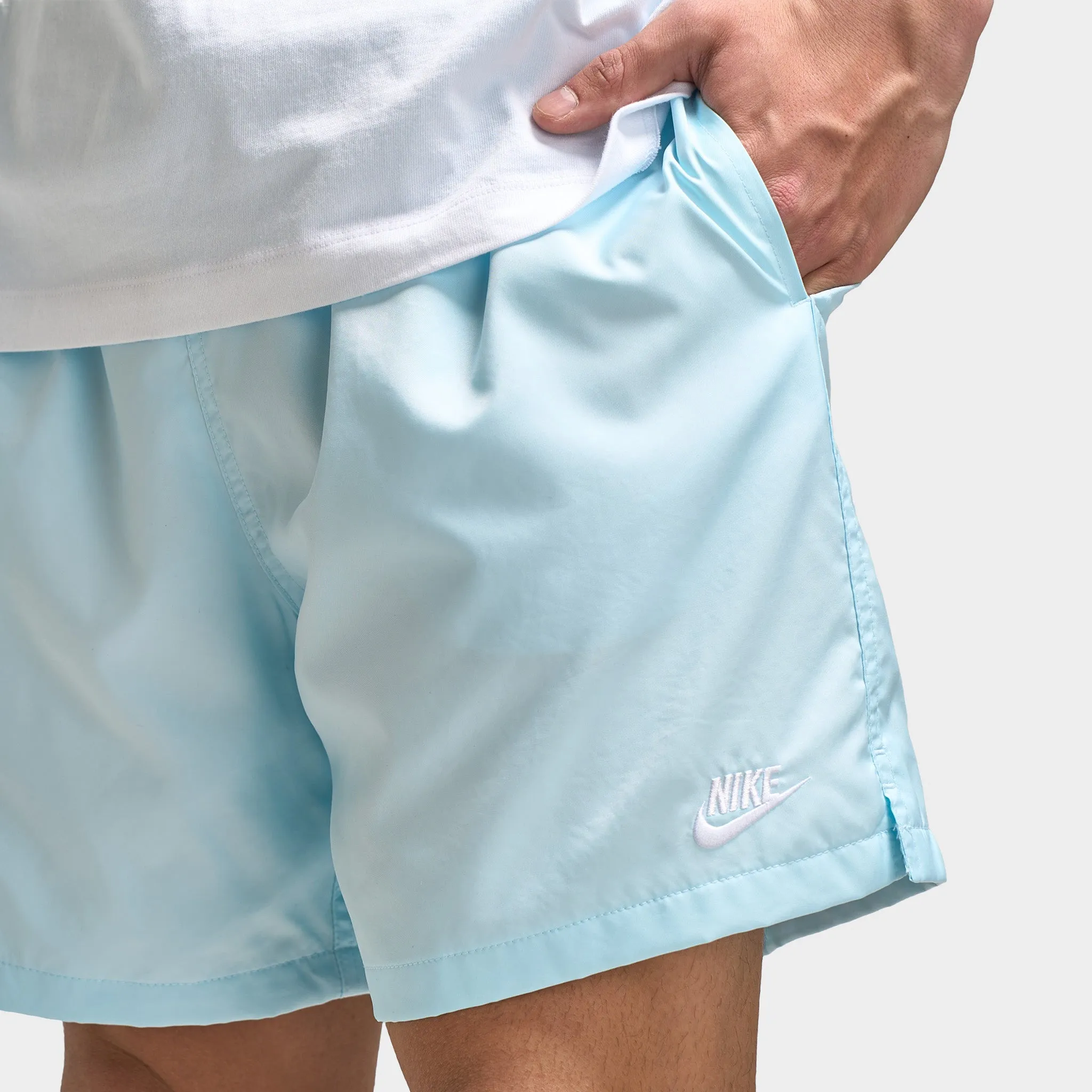 Mens Nike Nike Club Flow Shorts Glacier Blue / White
