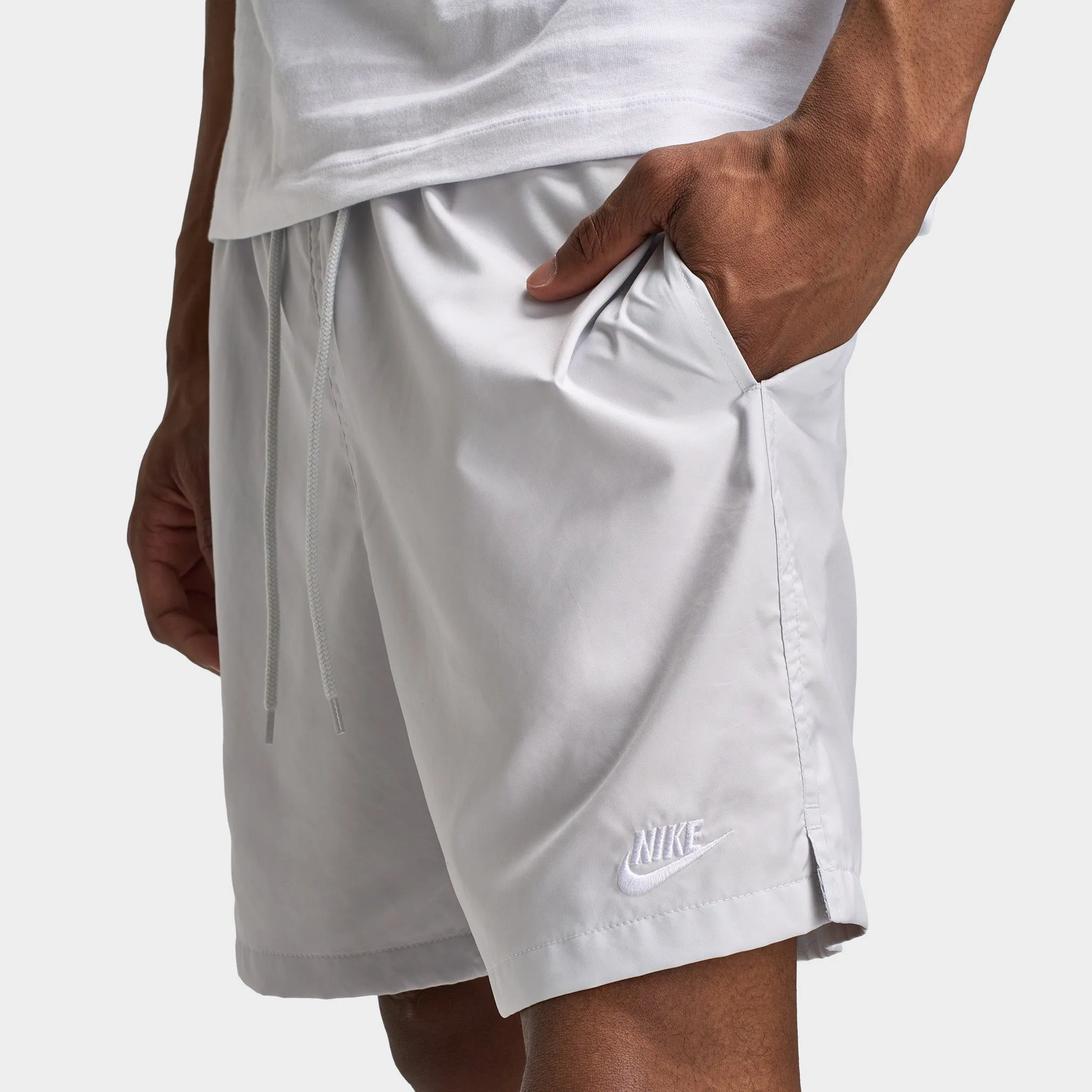Mens Nike Nike Club Flow Shorts Photon Dust / White
