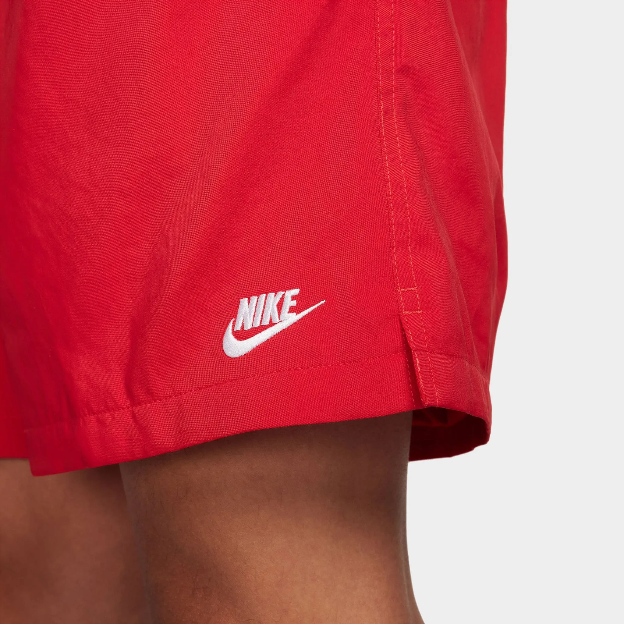 Mens Nike Nike Club Flow Shorts University Red / White
