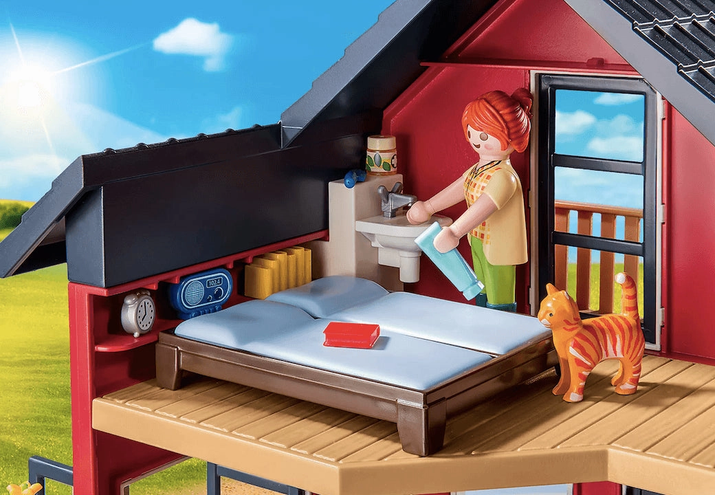 Playmobil Country 71248 Farmhouse with Outdoor Area for Ages 4 and Up