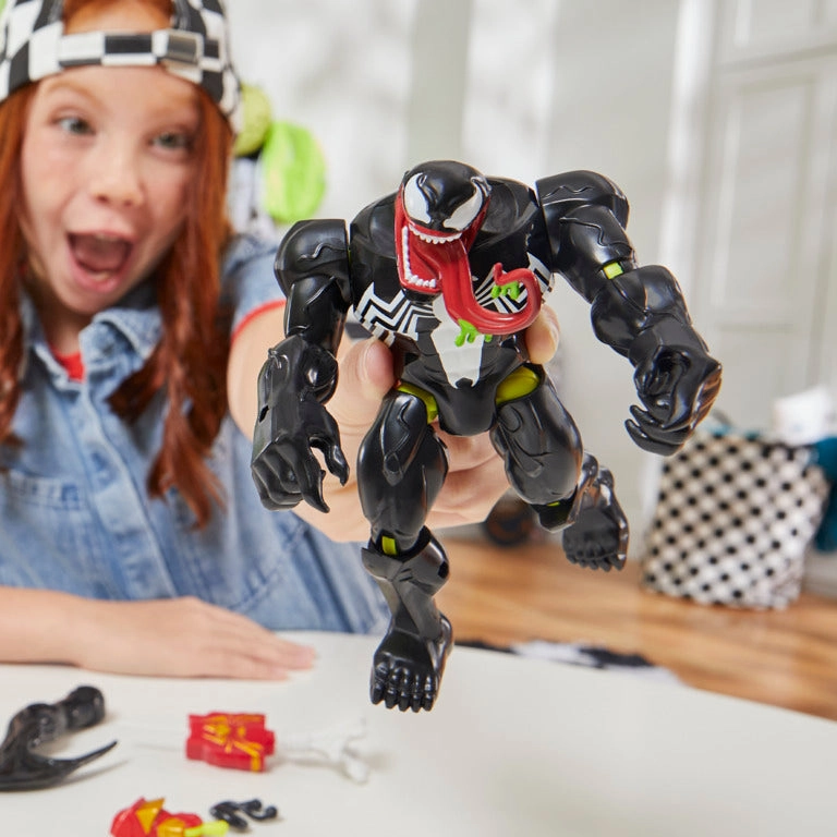 Spiderman Mixmashers Venom Deluxe Figure
