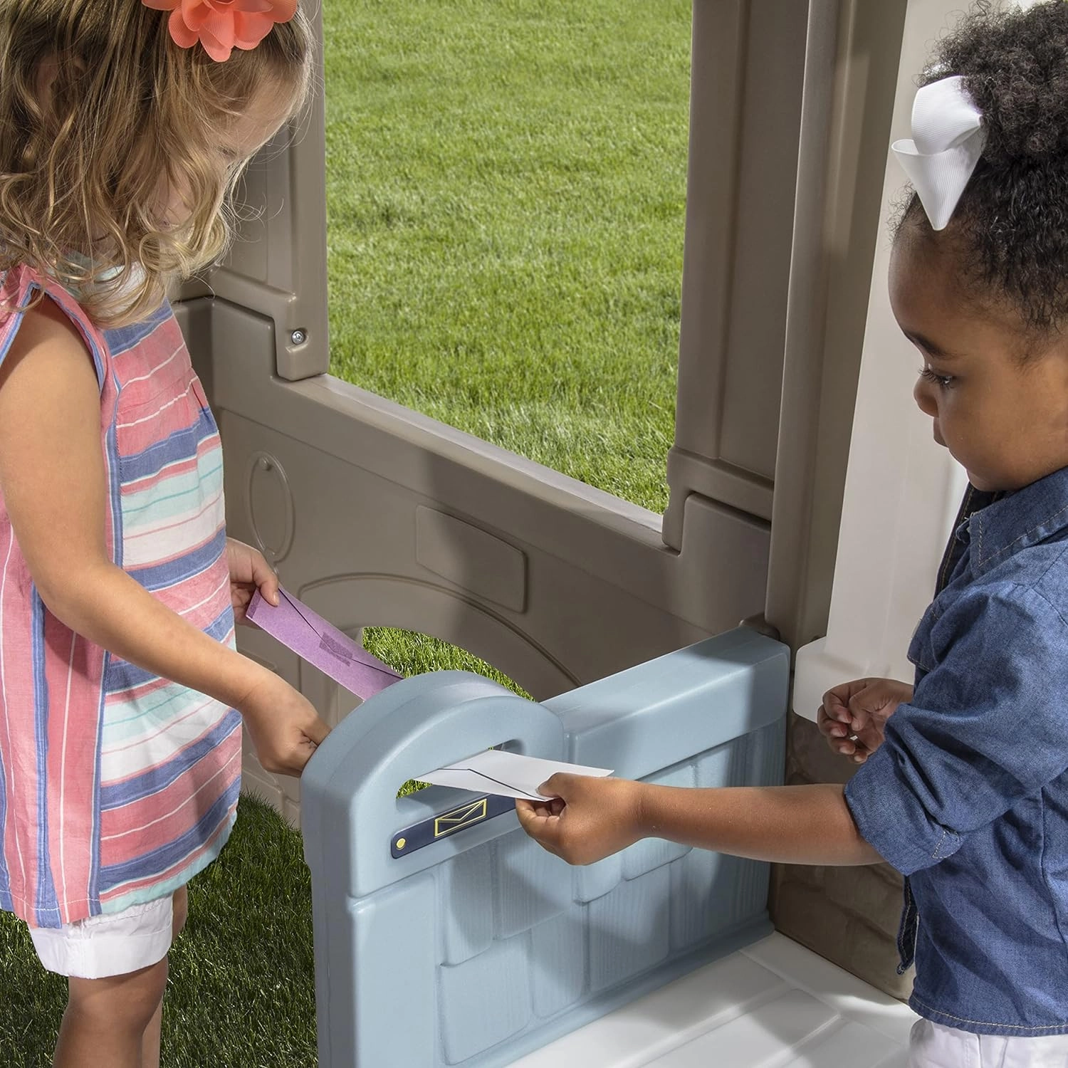 Step2 Seaside Villa Playhouse for Kids Ages 3 Years 