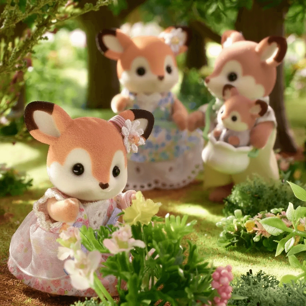 Sylvanian Families Deer Family Toy Playset for Ages 3 and Up