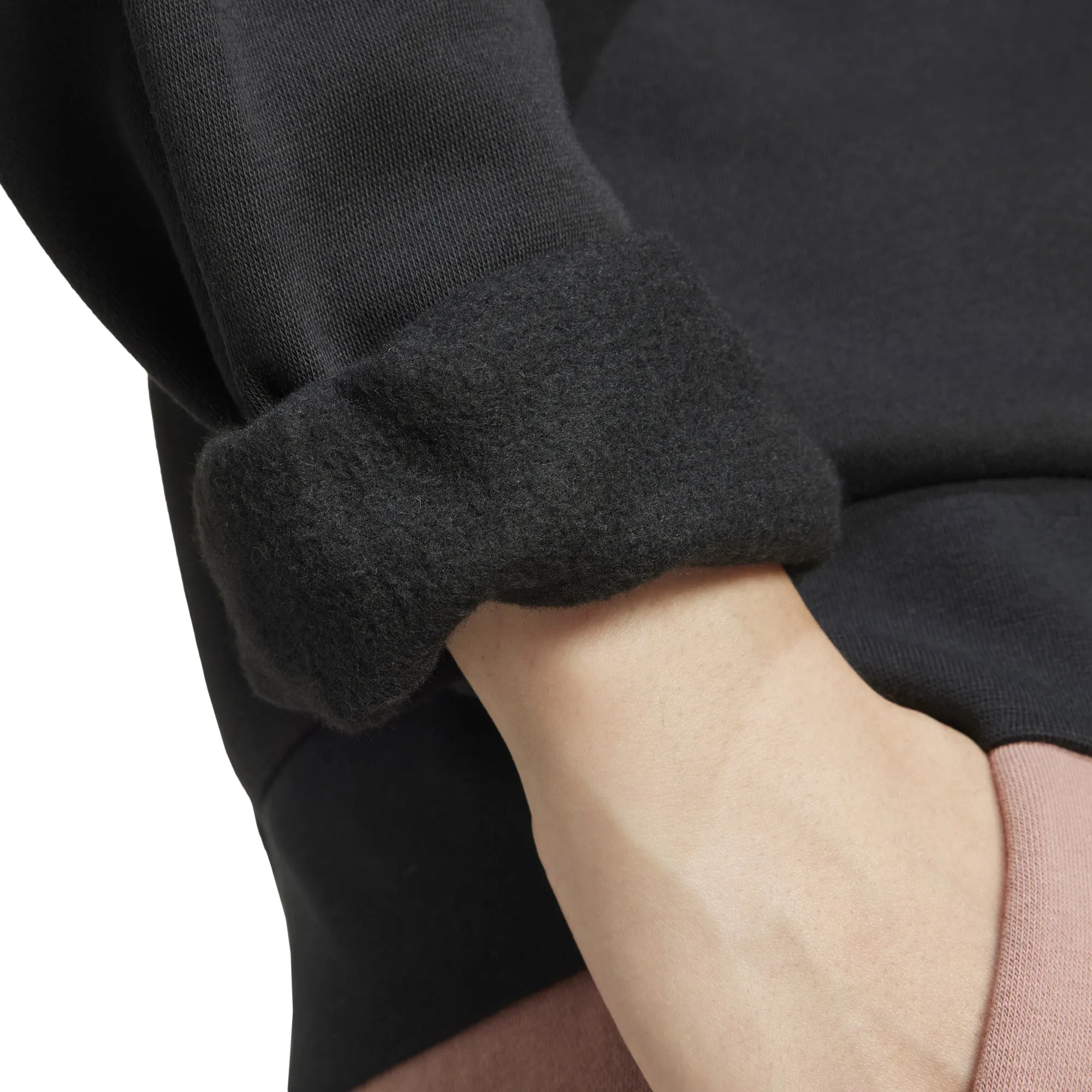 Women's Essentials Small Logo Feelcozy Sweatshirt
