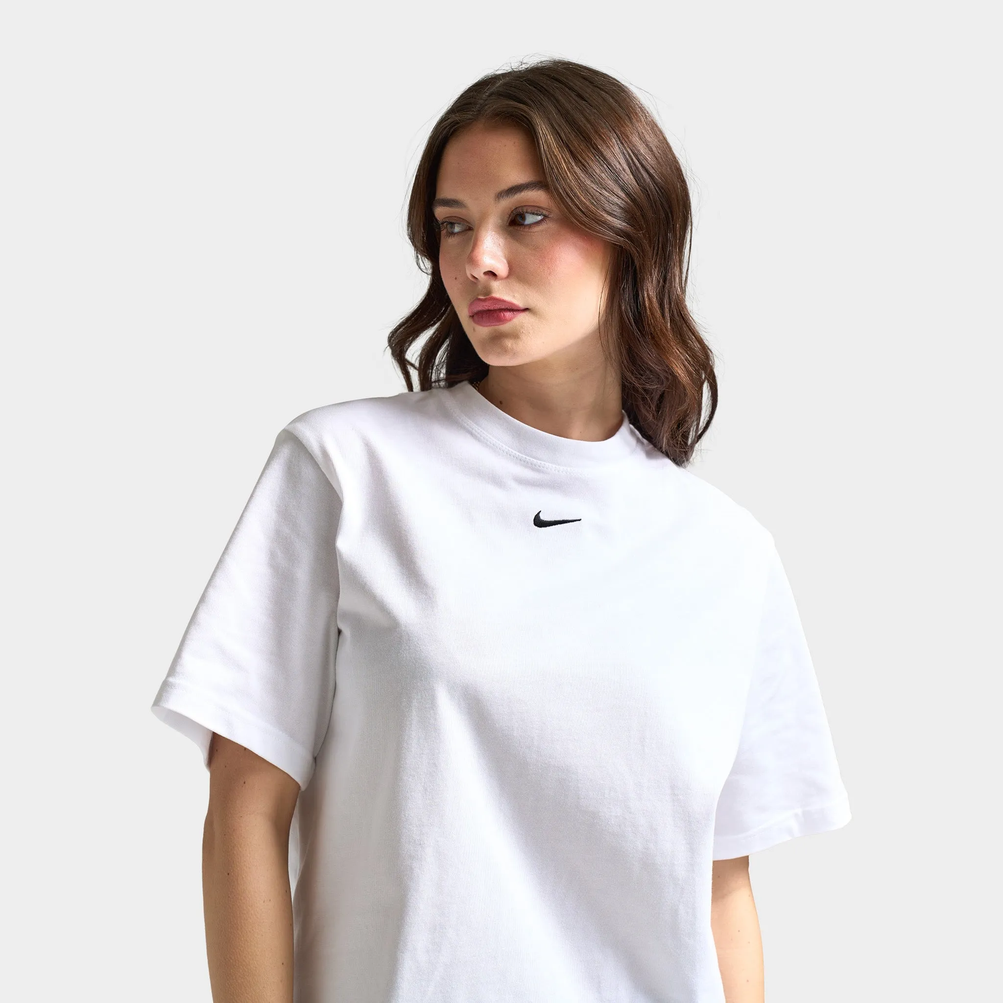 Womens Nike Nike Sportswear Women's Essential Boxy T-Shirt White / Black